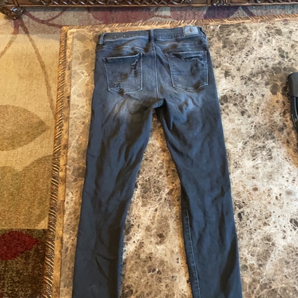 American Eagle Hi-Rise Jegging jeans - Picture 2 of 3